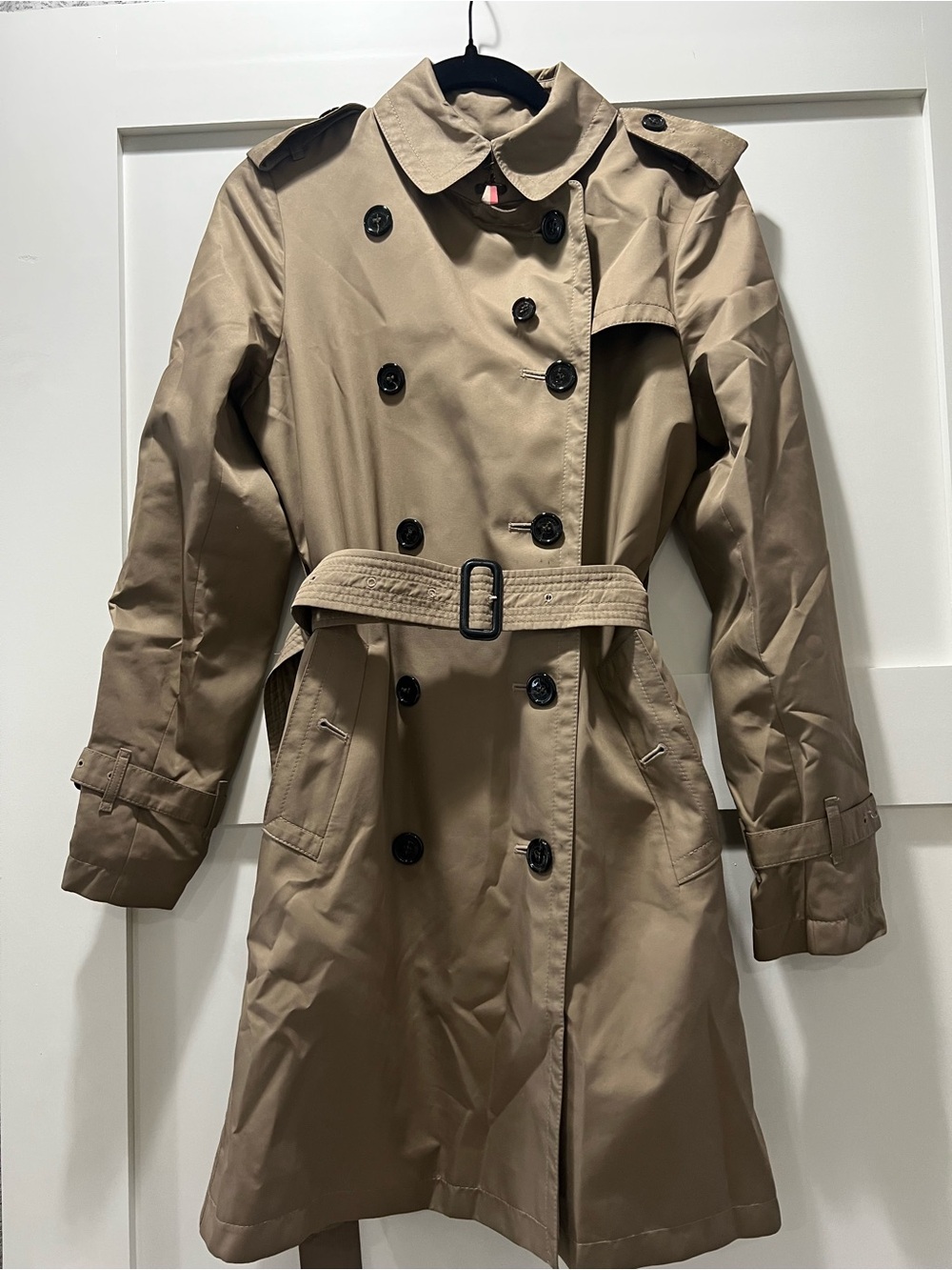 Burberry Barkstone Spring 2008 Women's Trench Coat - Tan